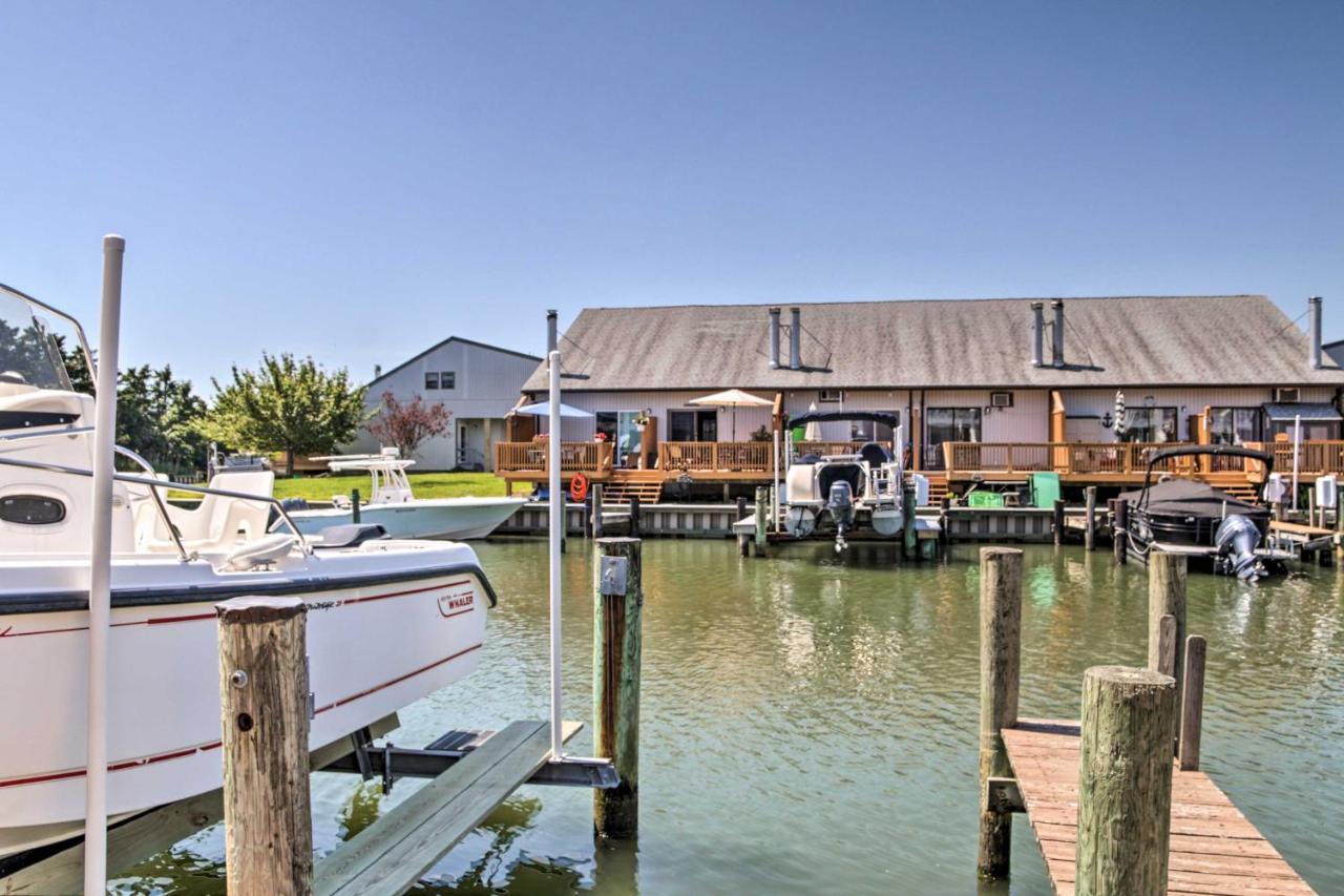 Airy Ocean City Condo On Canal Front With Deck! Εξωτερικό φωτογραφία