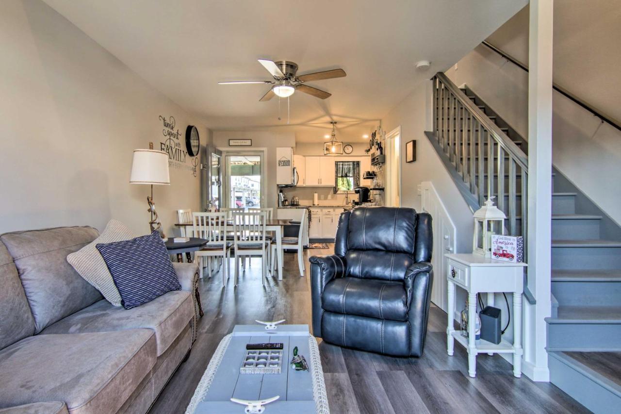 Airy Ocean City Condo On Canal Front With Deck! Εξωτερικό φωτογραφία
